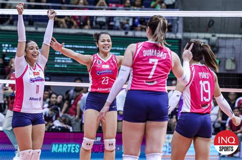 Creamline beats Choco Mucho for 1.